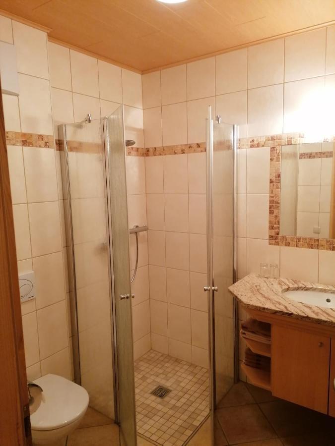 Gasthof Zur Donaubruecke Ardagger Markt Bagian luar foto
