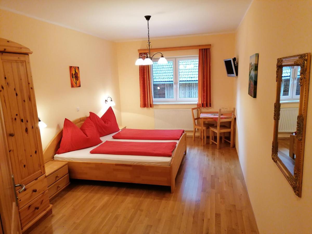 Gasthof Zur Donaubruecke Ardagger Markt Bagian luar foto